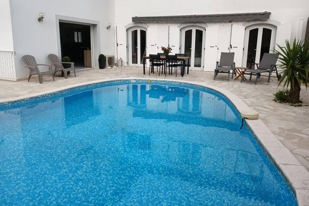 Appartement En Bas De Villa Avec Piscine Auribeau-sur-Siagne Exteriör bild